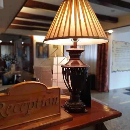 Pensiunea Floarea Soarelui Brasov Luaran gambar