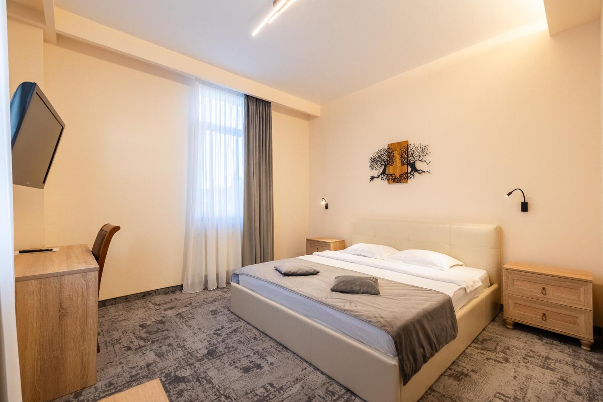Pensiunea Floarea Soarelui Brasov Luaran gambar